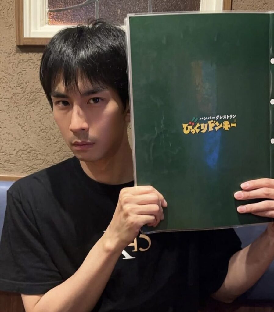 市川知宏